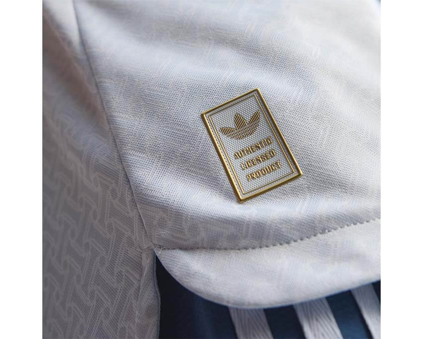 Adidas Italy 26 Away Authentic Jersey - Image 3