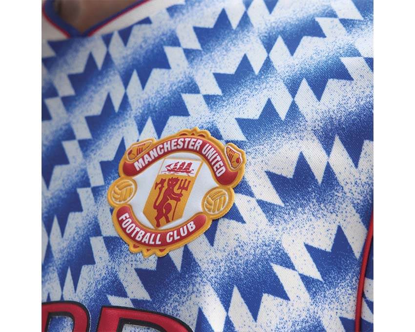 Adidas Manchester United Away Jersey 90 - Image 3