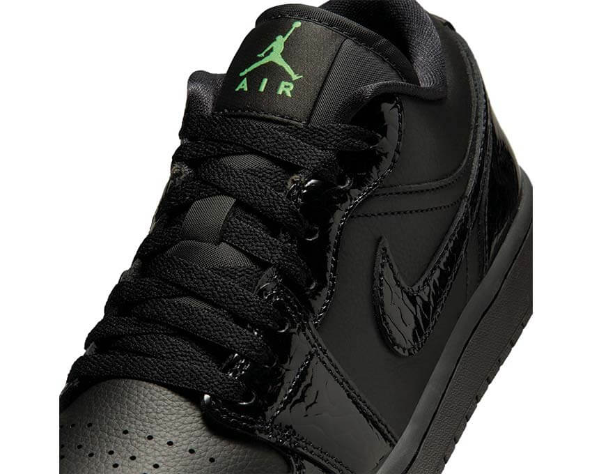 Air Jordan 1 Low SE W "Black" - Image 2