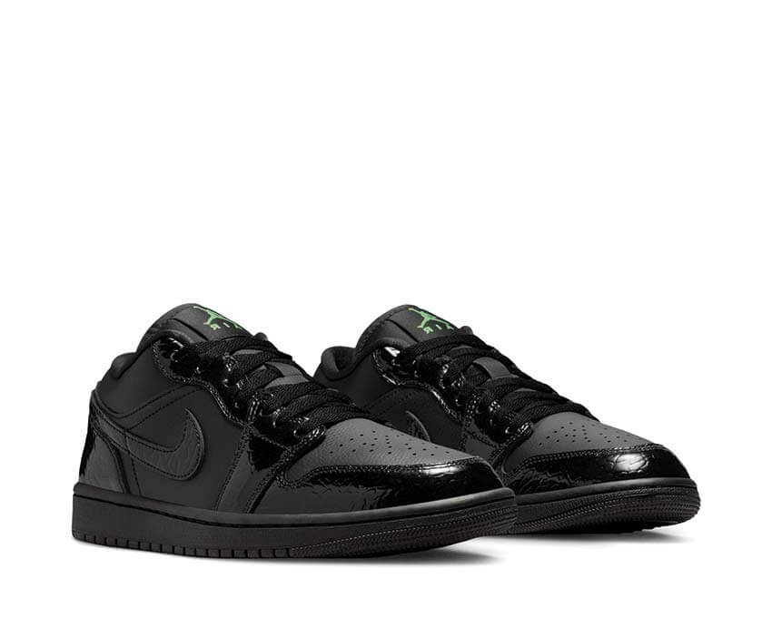 Air Jordan 1 Low SE W "Black" - Image 3