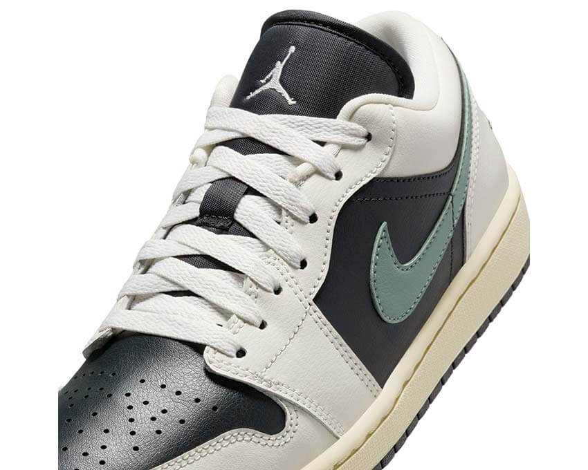 Air Jordan 1 Low W "Jade Smoke" - Image 2