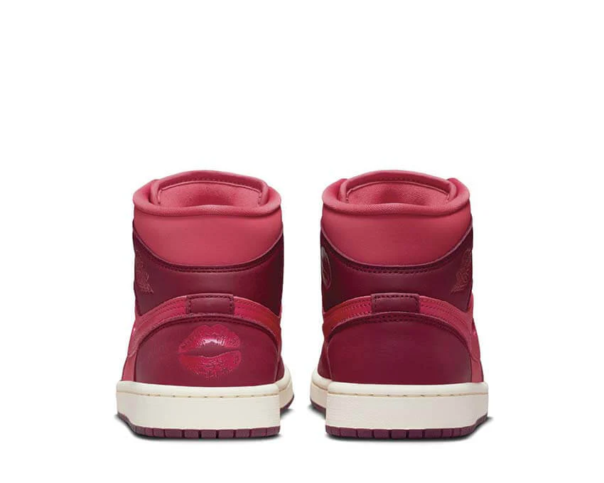 Air Jordan 1 Mid SE W "Sierra Red" - Image 4