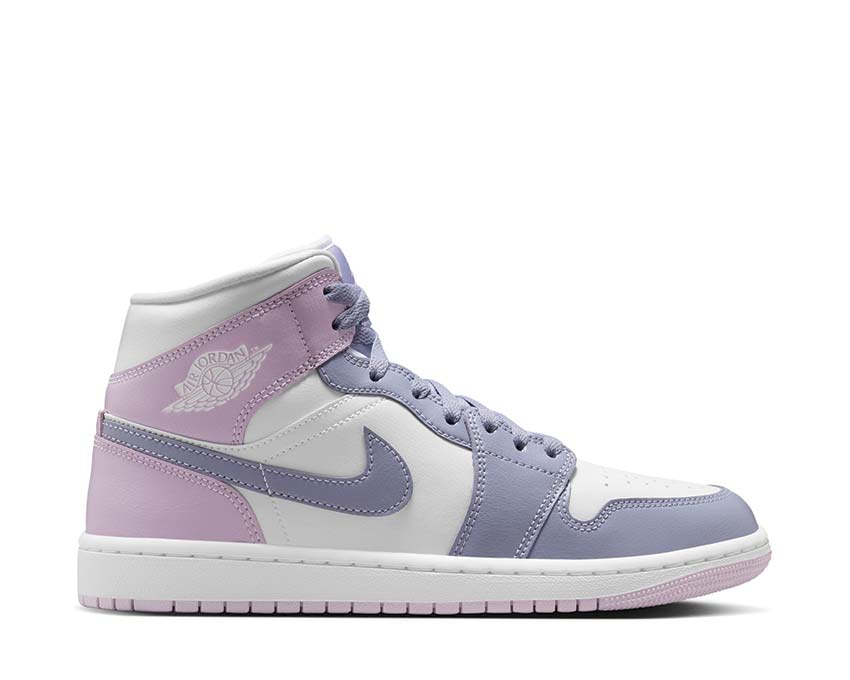 Air Jordan 1 Mid W