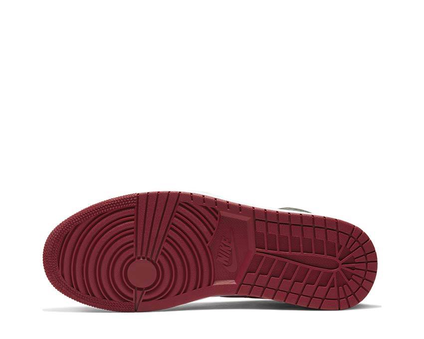 Air Jordan 1 Retro High OG "Bloodlines" - Image 5