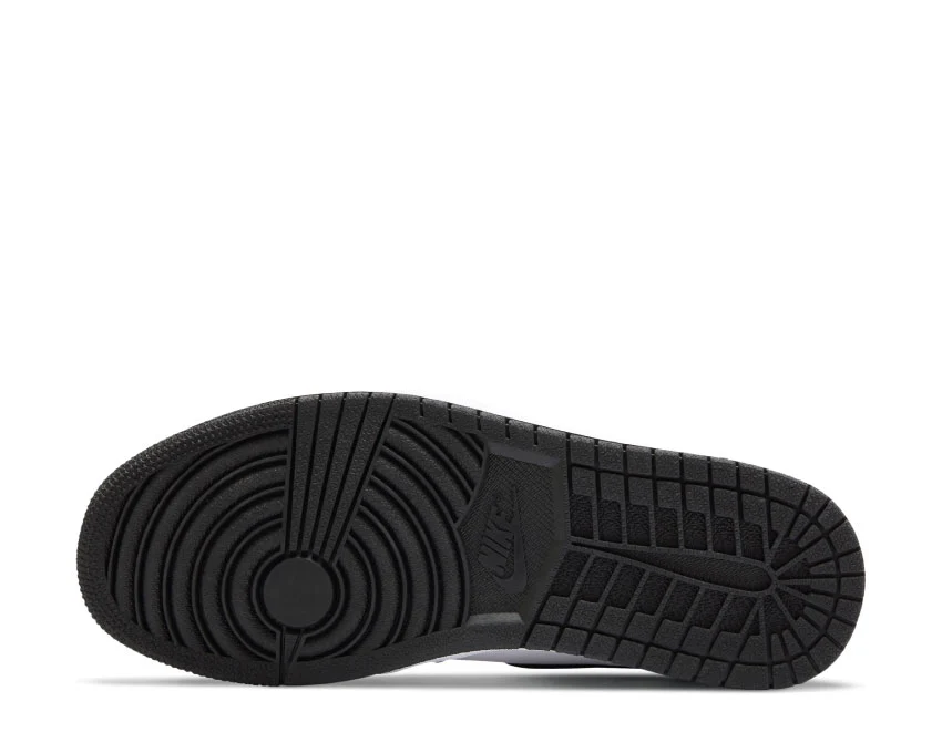 Air Jordan 1 Retro High OG "Light Smoke Grey" - Image 5