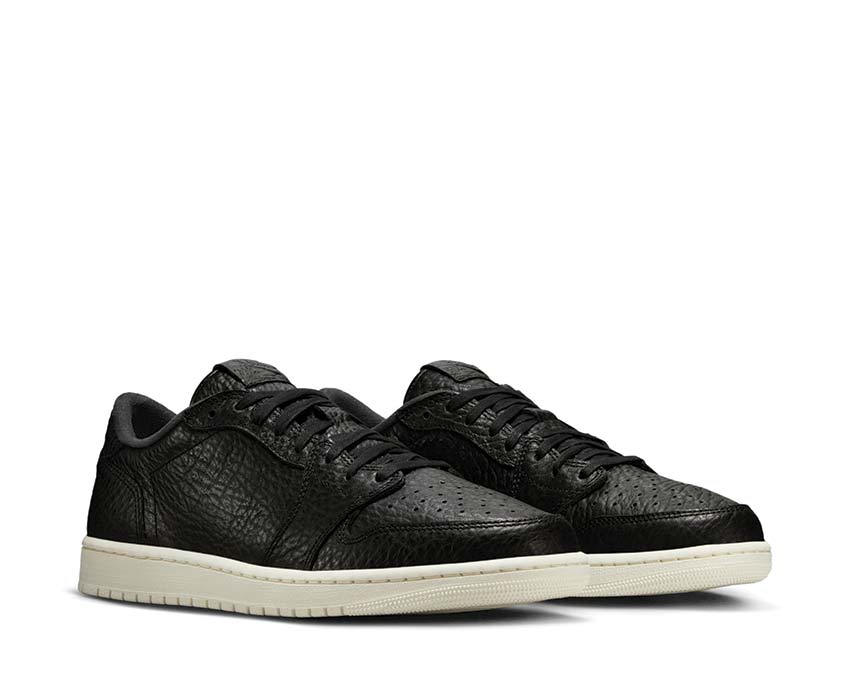 Air Jordan 1 Retro Low "No Swoosh" - Image 3