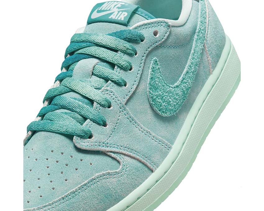 Air Jordan 1 Retro Low OG W "Washed Teal" - Image 2