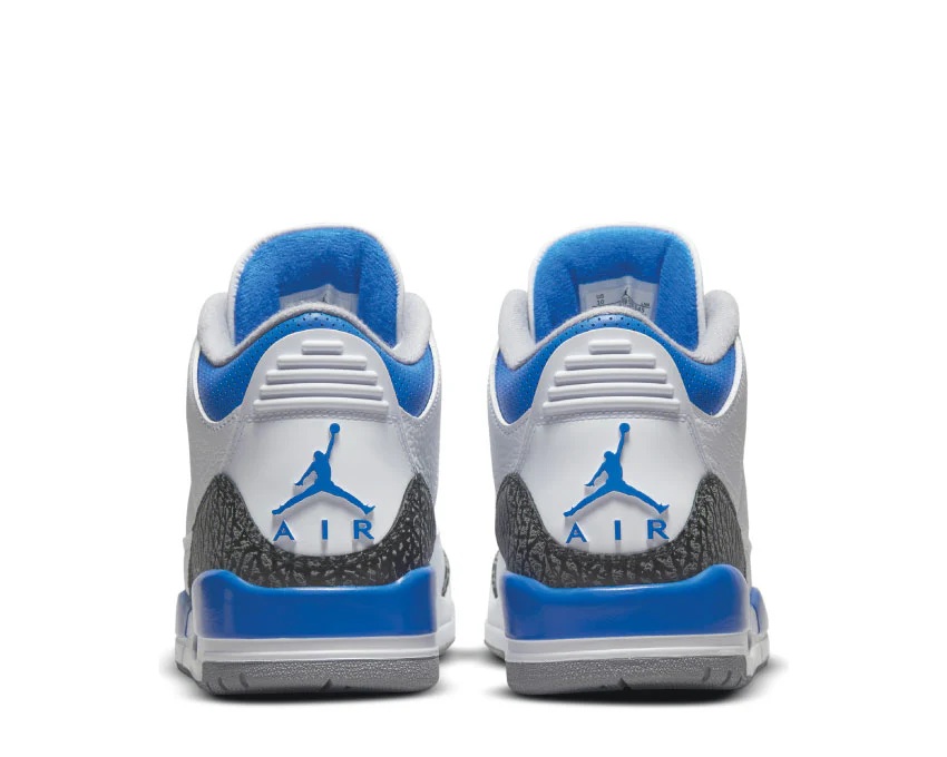 Air Jordan 3 Retro - Image 3