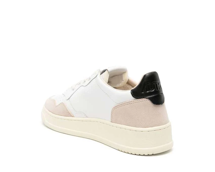 Autry Medalist Low W "Suede White" - Image 3