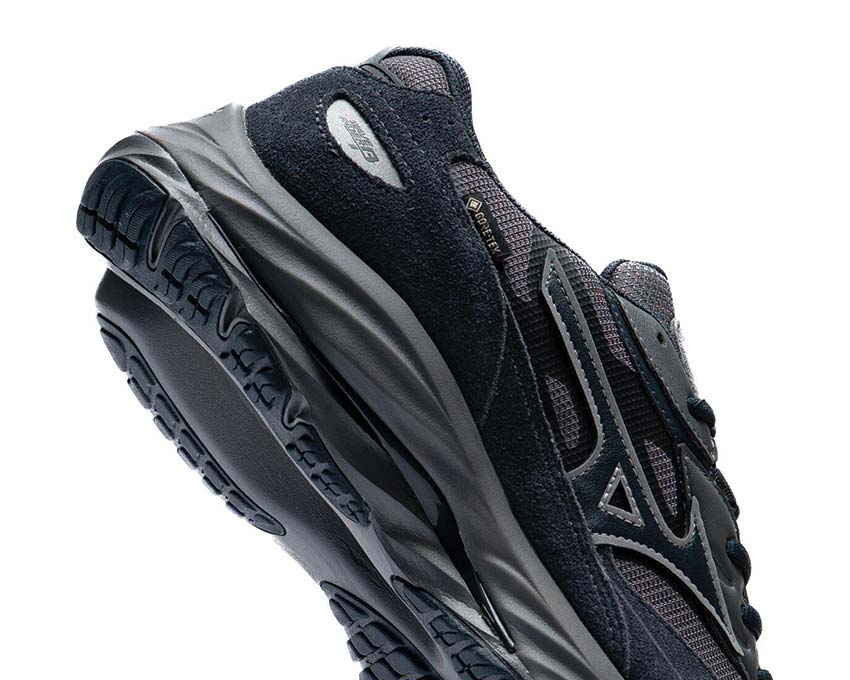 Mizuno Wave Rider Beta GTX - Image 4
