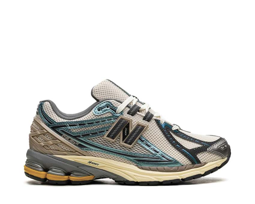 New Balance 1906R