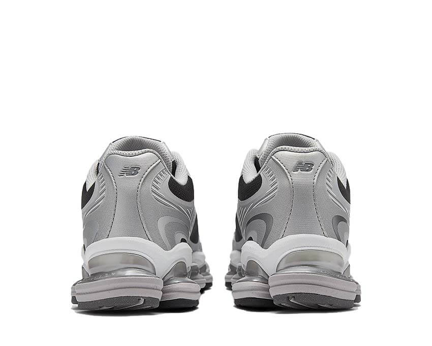 New Balance 2000 "Silver Metallic" - Image 3