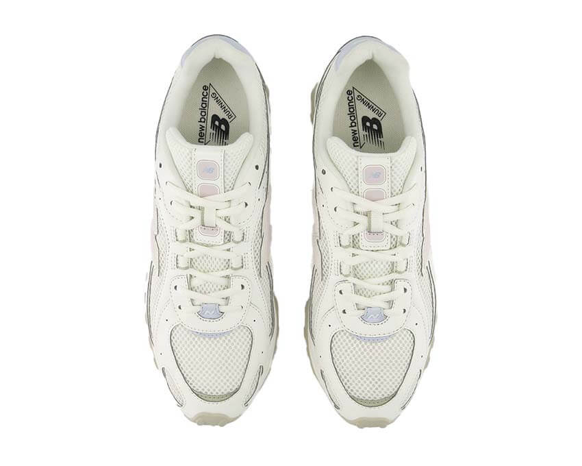 New Balance 204L Sea Salt - Image 3