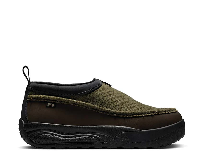 Nike ACG IZY "Medium Olive"