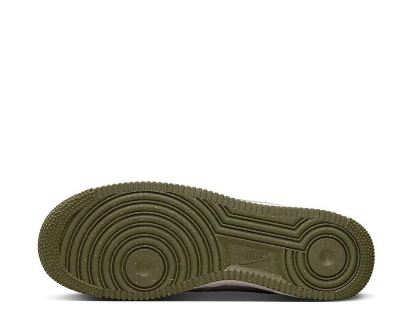 Nike Air Force 1 '07 LV8 - Image 5