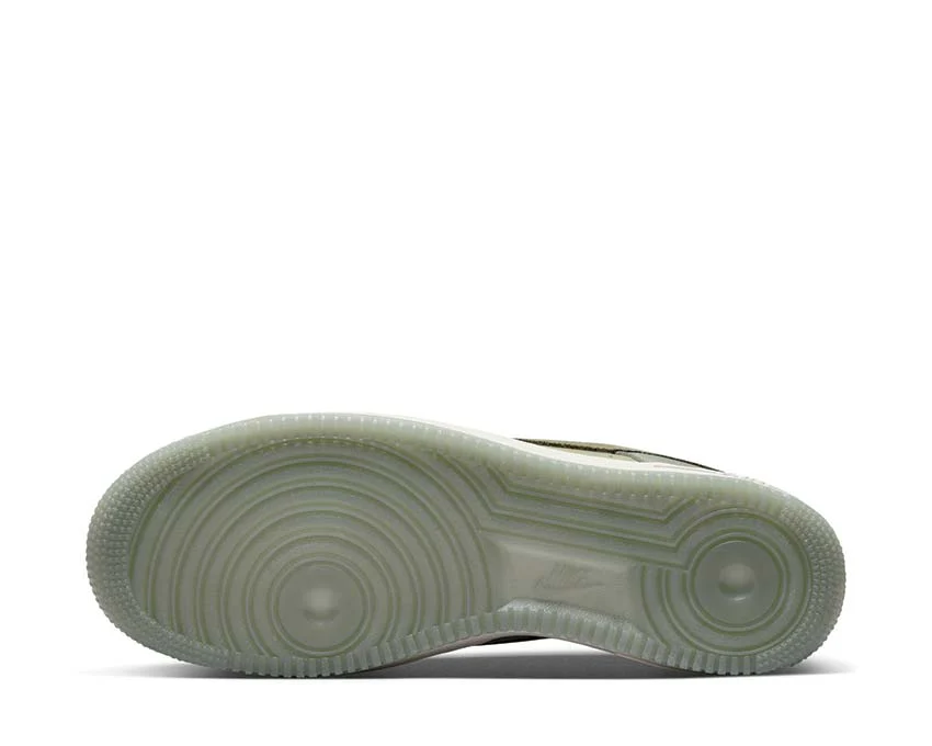 Nike Air Force 1 '07 LV8 - Image 5