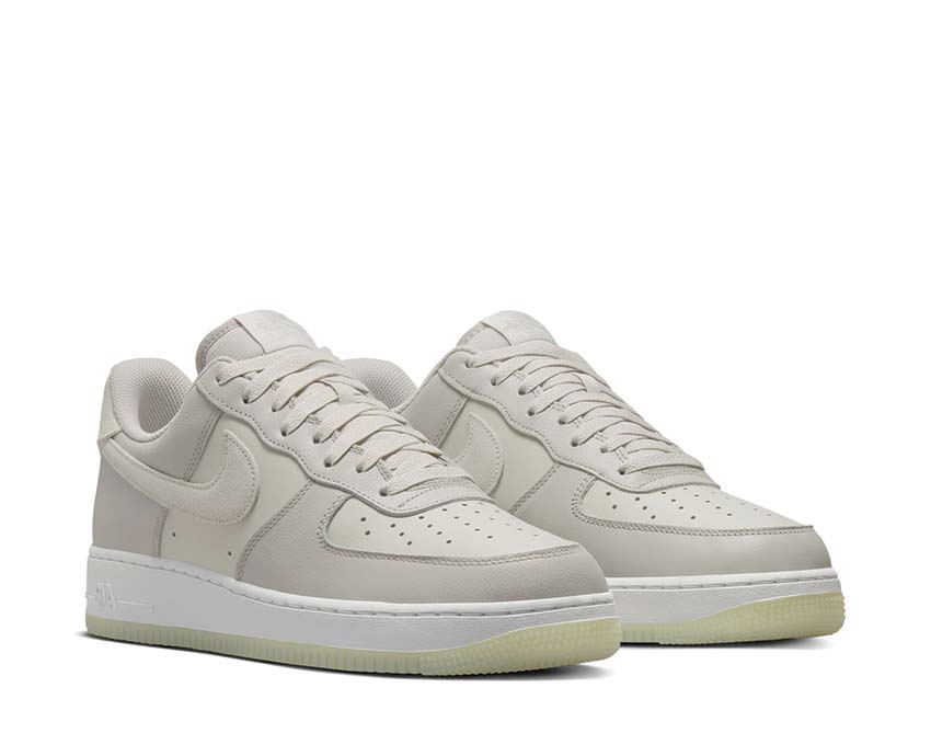 Nike Air Force 1 '07 LV8 - Image 2