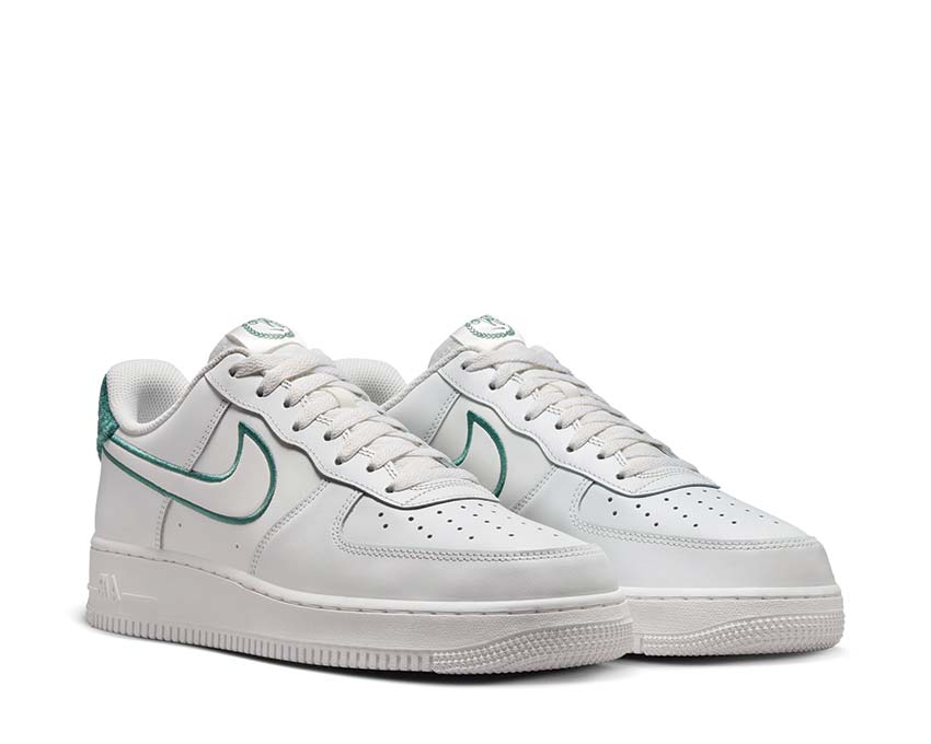 Nike Air Force 1 '07 LV8 - Image 2