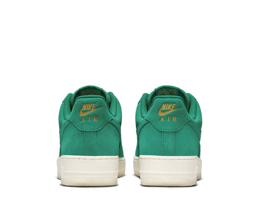 Nike Air Force 1 '07 LV8 - Image 4