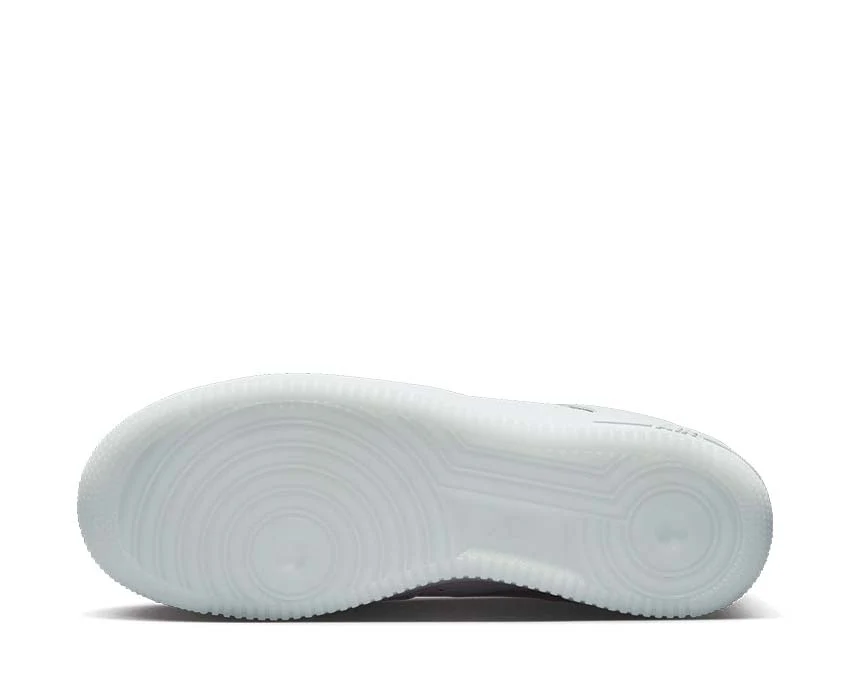 Nike Air Force 1 Low Retro - Image 4