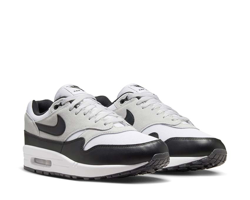 Nike Air Max 1 Essential " White Black" - Image 3