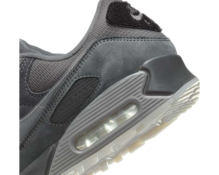 Nike Air Max 90 - Image 6