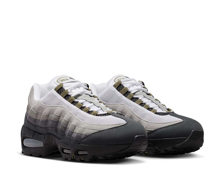 Nike Air Max 95 OG W "Medium Olive" - Image 3