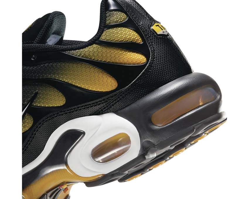 Nike Air Max Plus "University Gold" - Image 2