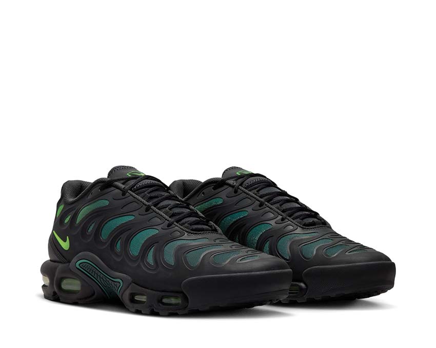 Nike Air Max Plus Drift - Image 2