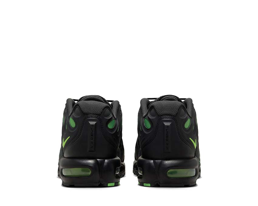 Nike Air Max Plus Drift - Image 3