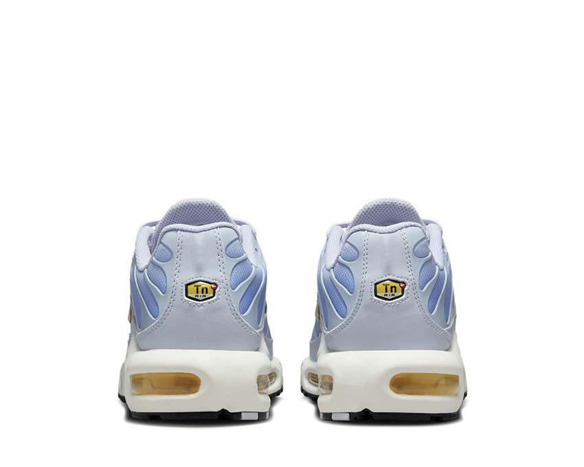 Nike Air Max Plus W "Ghost" - Image 4