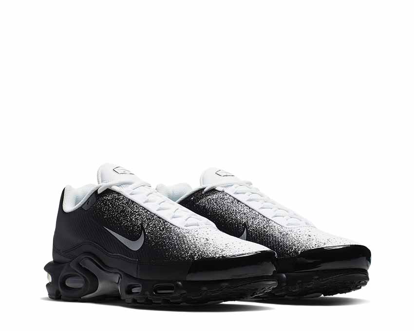 Nike Air Max Plus TN SE Black White - Image 2