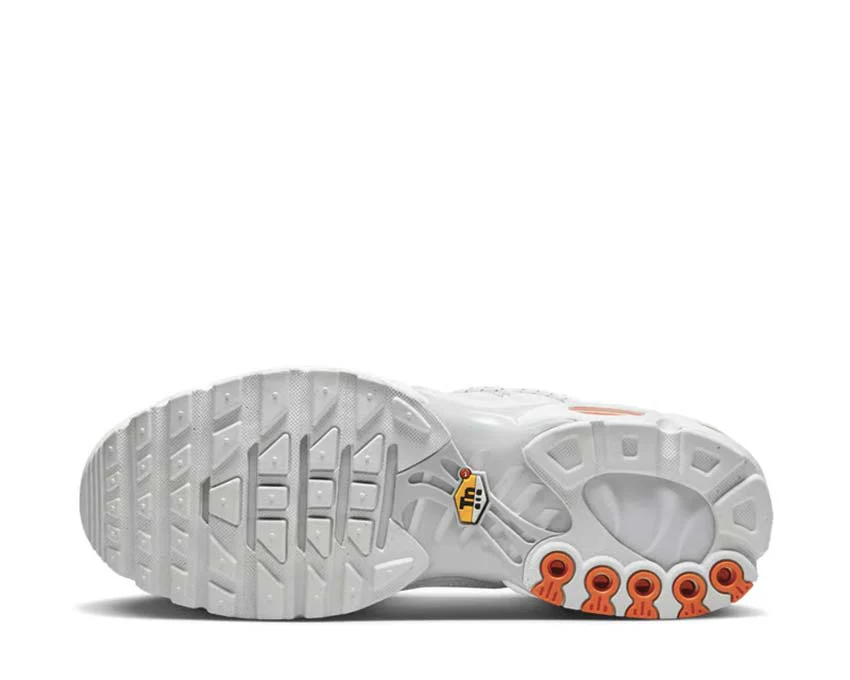 Nike Air Max Plus Utility - Image 3