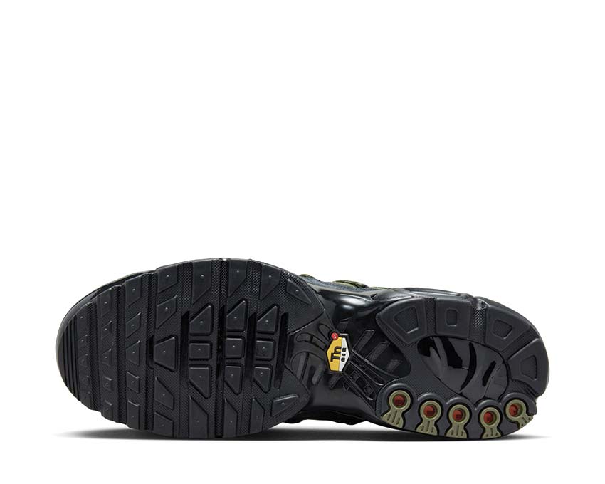 Nike Air Max Plus Utility - Image 5