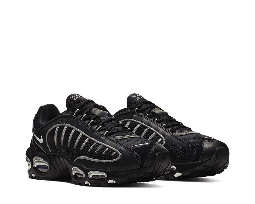 Nike Air Max Tailwind IV Black - Image 2
