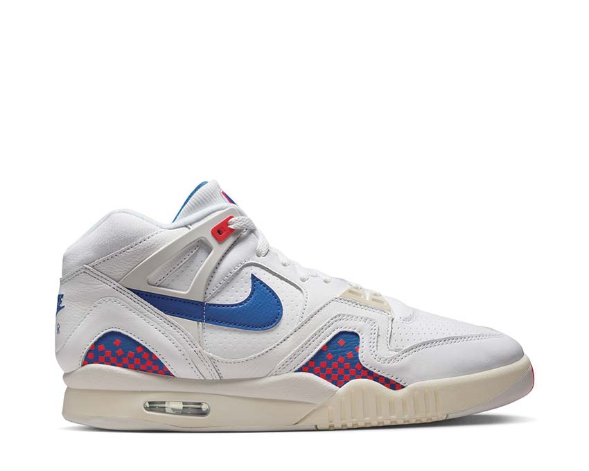 Nike Air Tech Challenge II "Pixel Court"