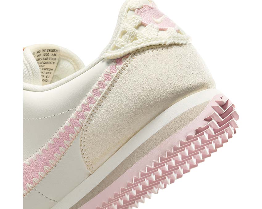 Nike Cortez "Valentine's Day" - Image 2
