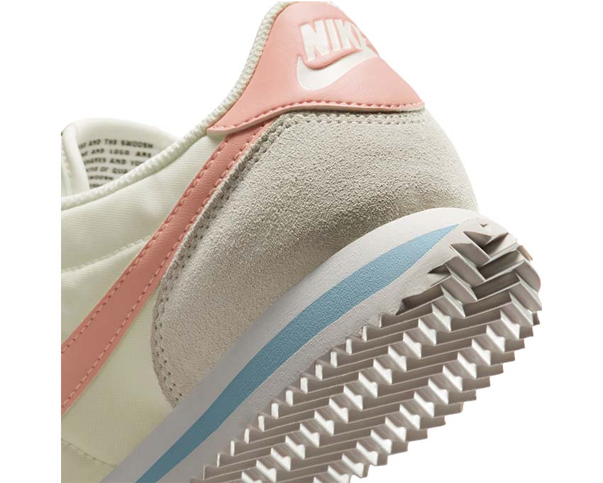 Nike Cortez W "Artic Orange" - Image 2