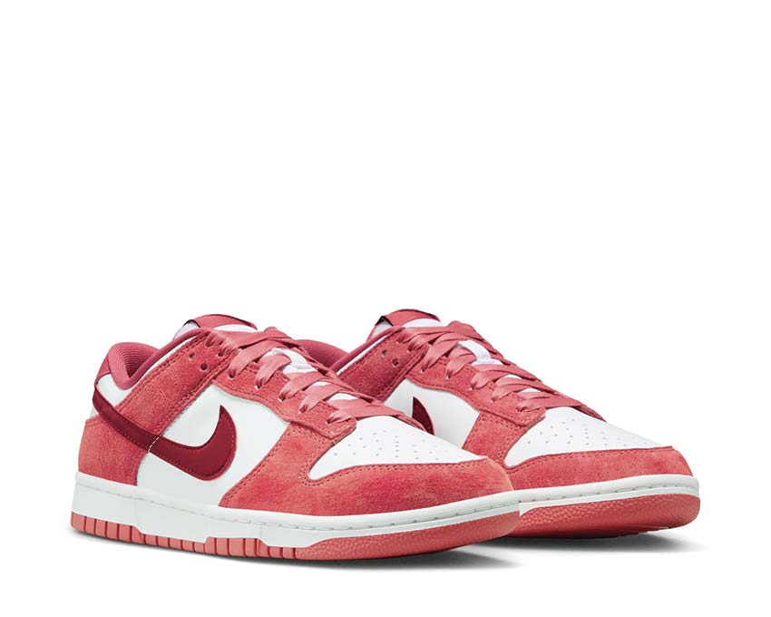 Nike Dunk Low W V.Day - Image 2