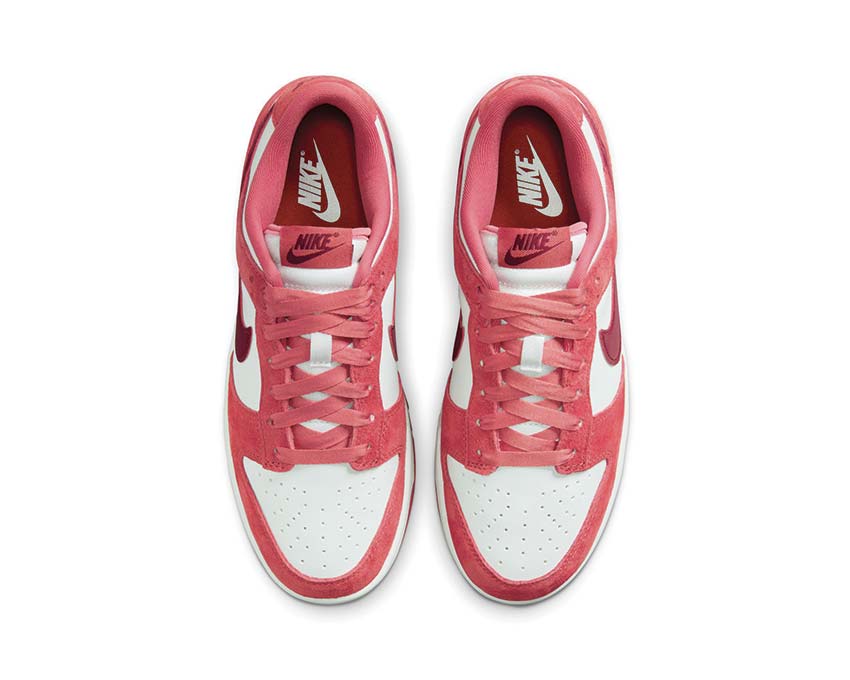 Nike Dunk Low W V.Day - Image 3