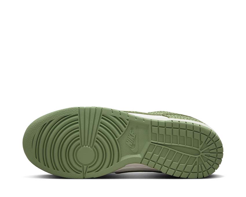 Nike Dunk Low Prm W "Safari Oil Green" - Image 5