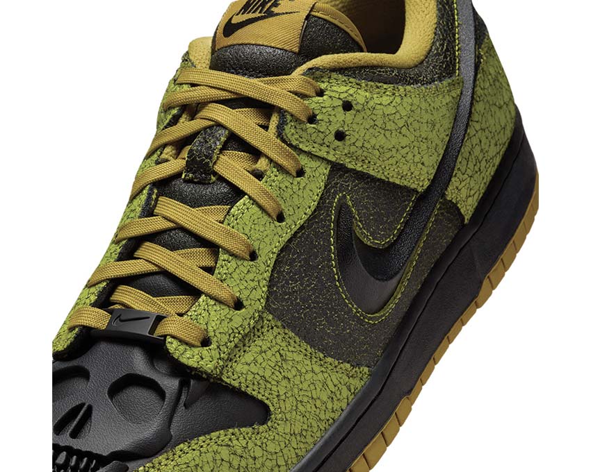 Nike Dunk Low Retro QS "Halloween Skull" - Image 2