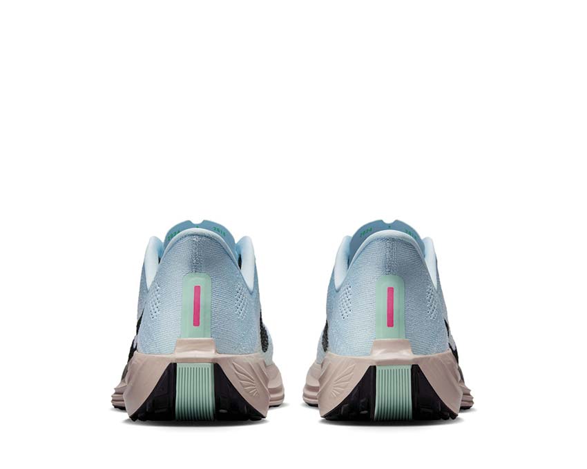 Nike Pegasus Plus - Image 4