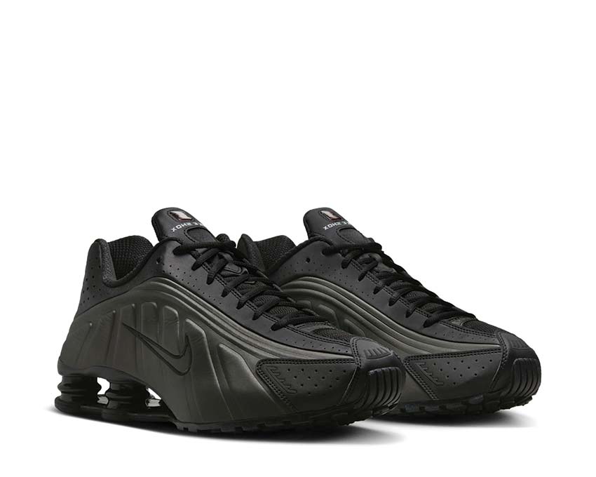 Nike Shox R4 "Black Crimson" - Image 3