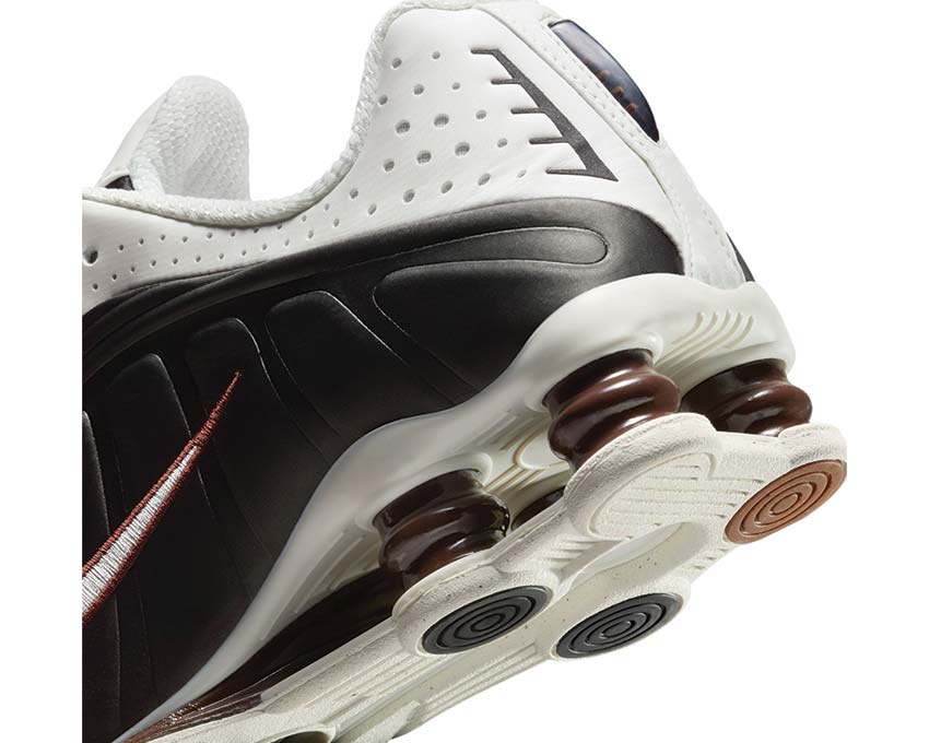 Nike Shox R4 W "Sail Black" - Image 2