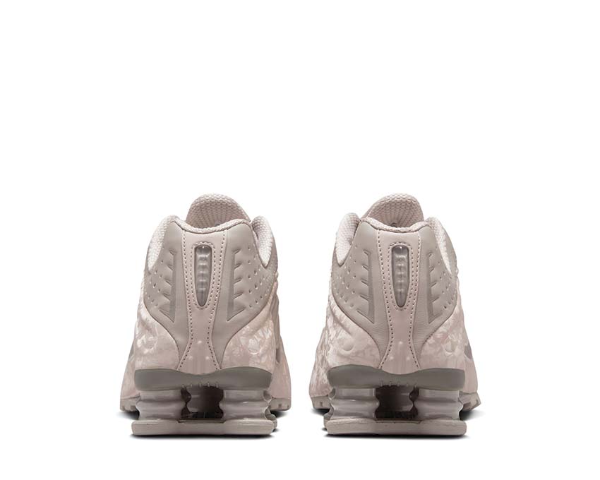 Nike Shox R4 W "Pink Floral" - Image 4