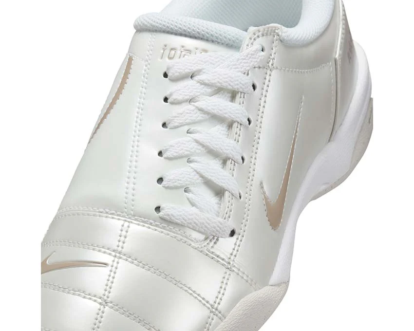 Nike Total 90 "Photon Dust" - Image 2