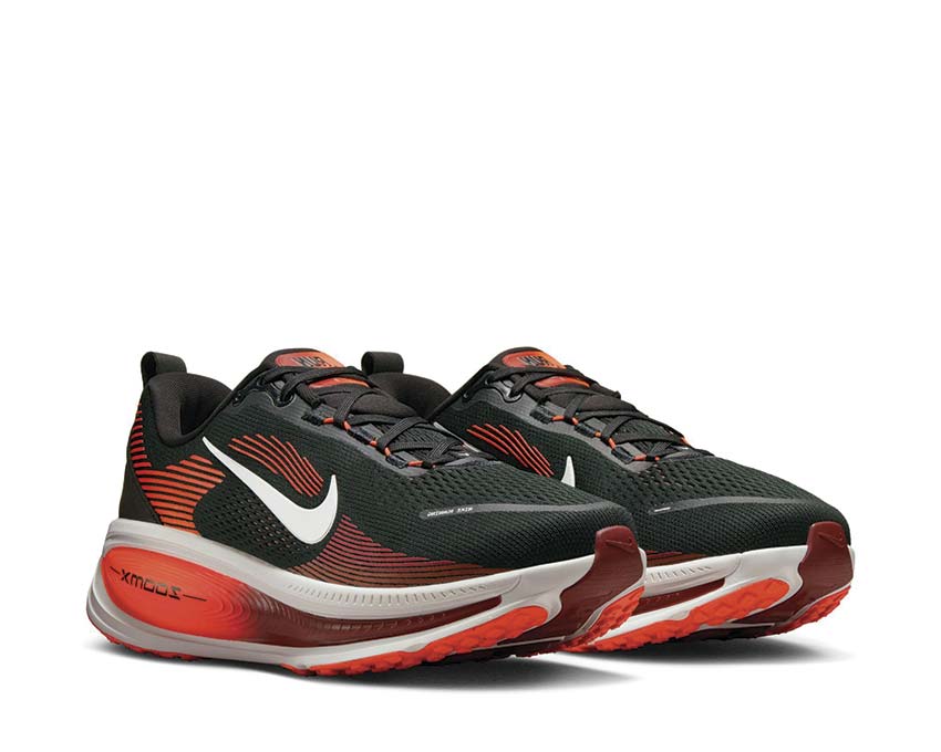 Nike Vomero 18 "Bright Crimson" - Image 3