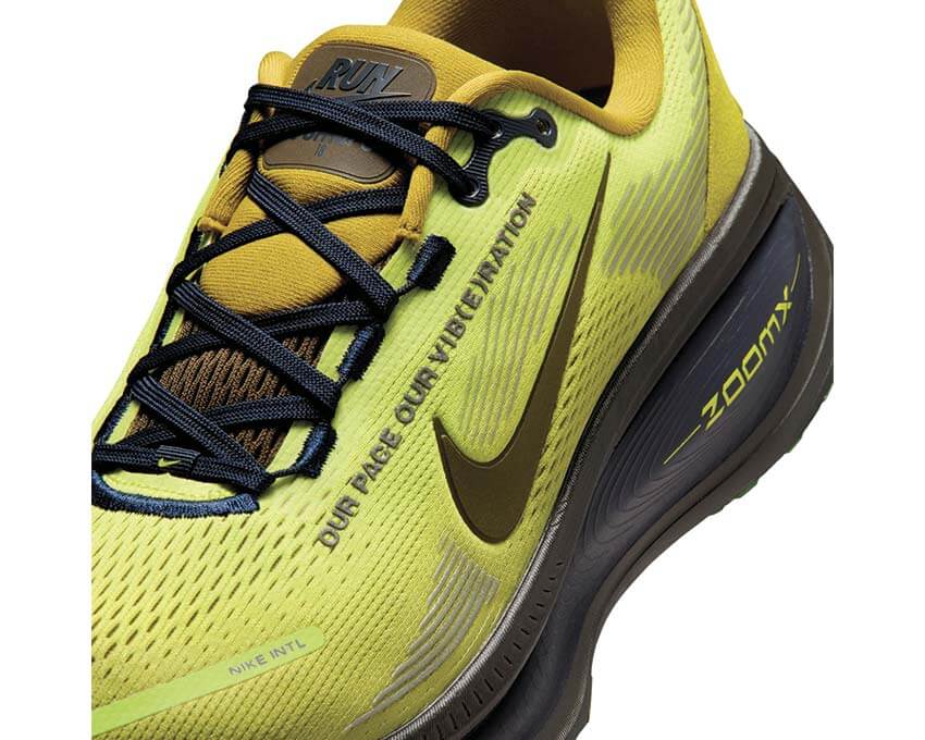 Nike Vomero 18 SE W "Sonic Yellow" - Image 2