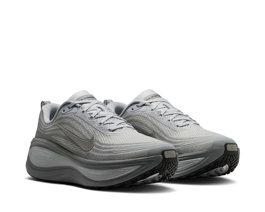 Nike Vomero Plus "Wolf Grey" - Image 3